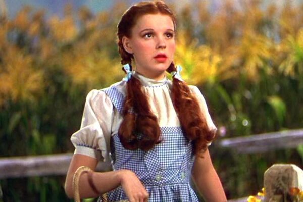 Judy Garland en thérapie : interpeler l’enfant star qu’on n’a pas laissée grandir
