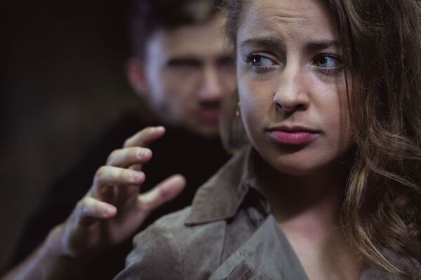 Lien traumatique : comment devient-on victime de l’emprise ?