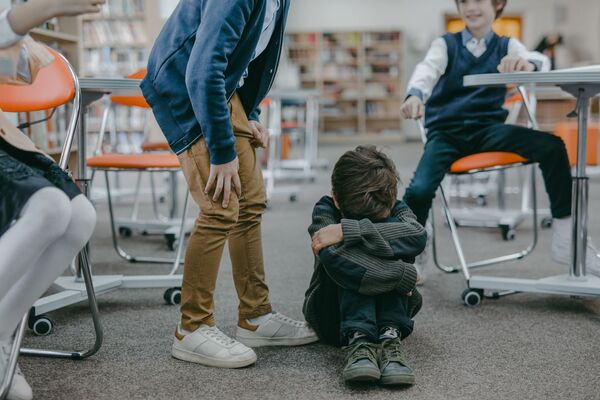 Coup de gueule : quand l’école française discrimine encore les enfants neurodivergents